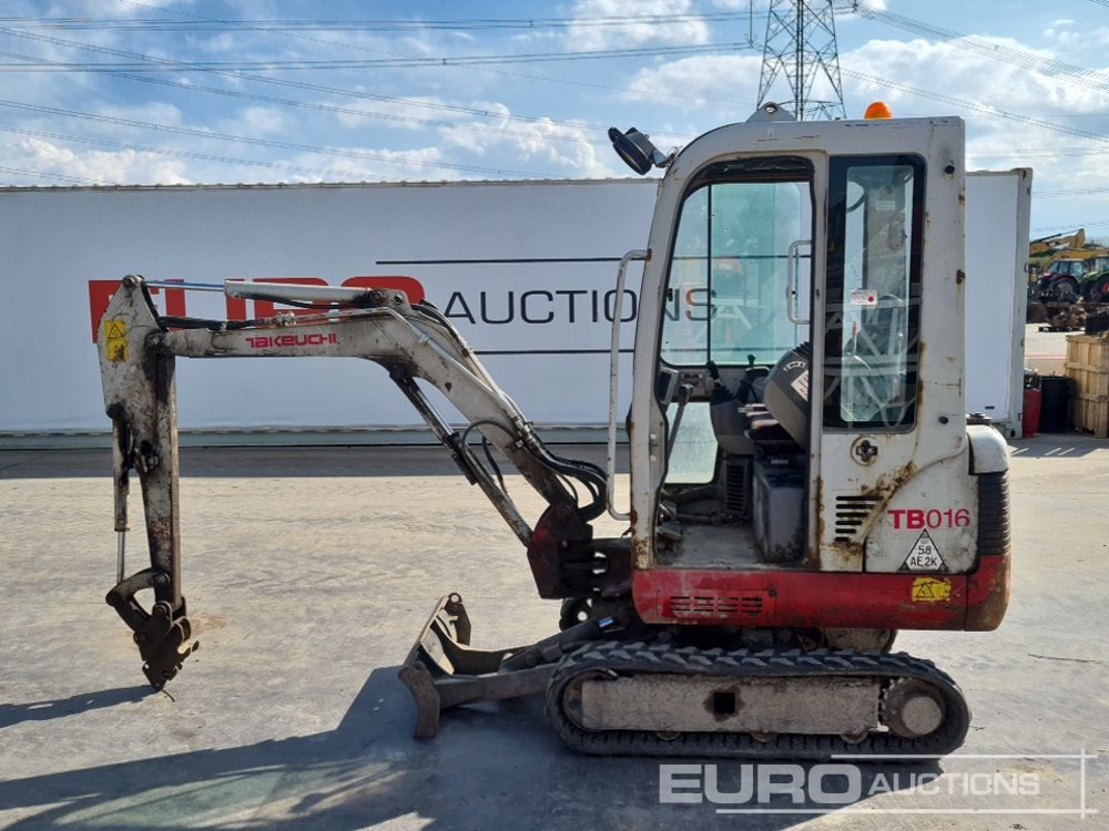 2011 Takeuchi TB016 - Мини-экскаватор: фото 2 2011 Takeuchi TB016 - Мини-экскаватор: фото 2