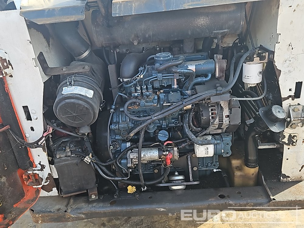 Мини-погрузчик с бортовым поворотом 2014 Bobcat S550: фото 20 Мини-погрузчик с бортовым поворотом 2014 Bobcat S550: фото 20