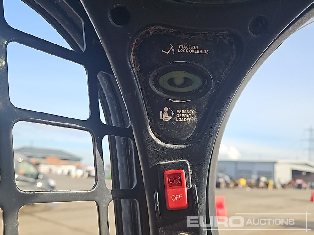 Мини-погрузчик с бортовым поворотом 2014 Bobcat S550: фото 33 Мини-погрузчик с бортовым поворотом 2014 Bobcat S550: фото 33