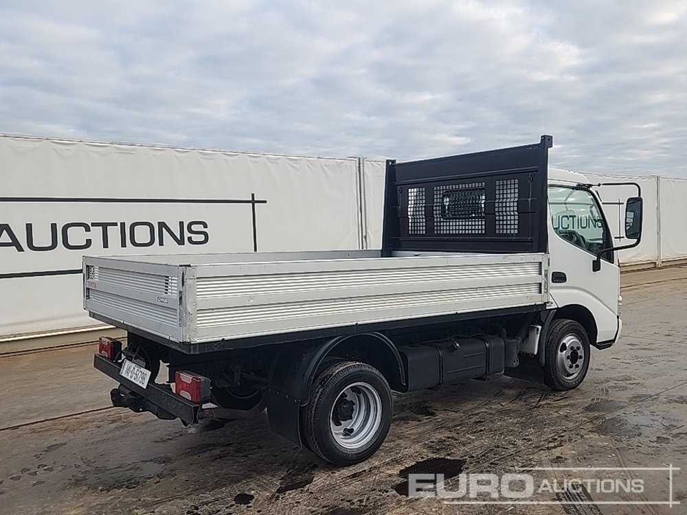 2014 Toyota Dyna - Грузовик бортовой/ Платформа: фото 5 2014 Toyota Dyna - Грузовик бортовой/ Платформа: фото 5