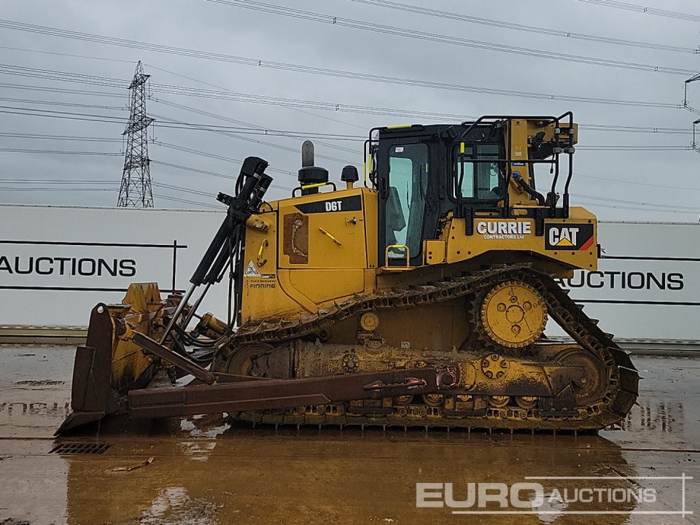 2015 CAT D6T LGP - Бульдозер: фото 2 2015 CAT D6T LGP - Бульдозер: фото 2