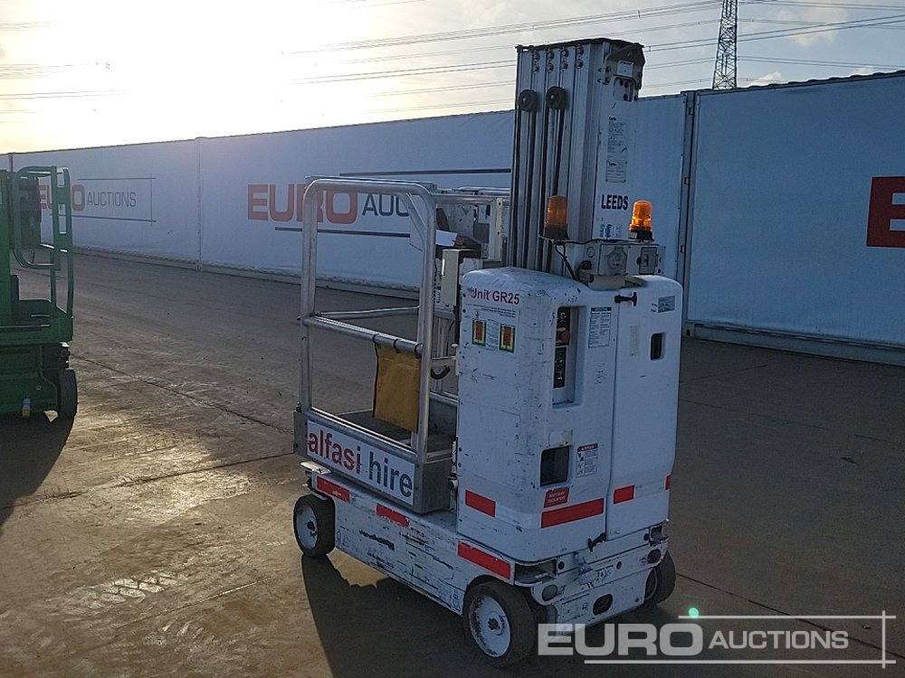 2015 Genie GR20 - Подъёмник: фото 3 2015 Genie GR20 - Подъёмник: фото 3