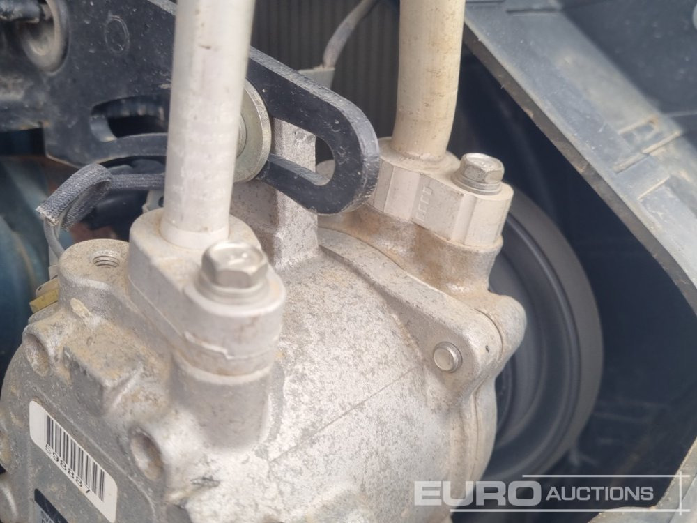 Мини-экскаватор 2015 Kubota KX080-4: фото 42