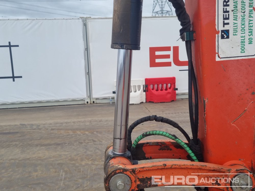 Мини-экскаватор 2015 Kubota KX080-4: фото 31