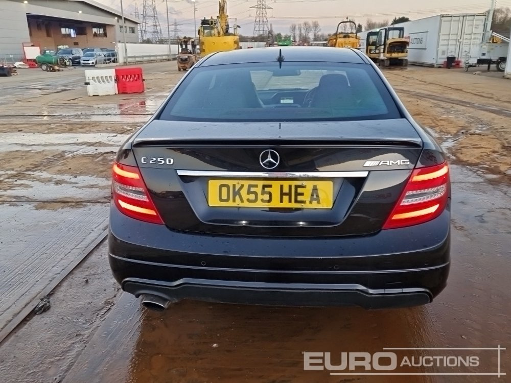 2015 Mercedes C250 AMG - Легковой автомобиль: фото 4 2015 Mercedes C250 AMG - Легковой автомобиль: фото 4