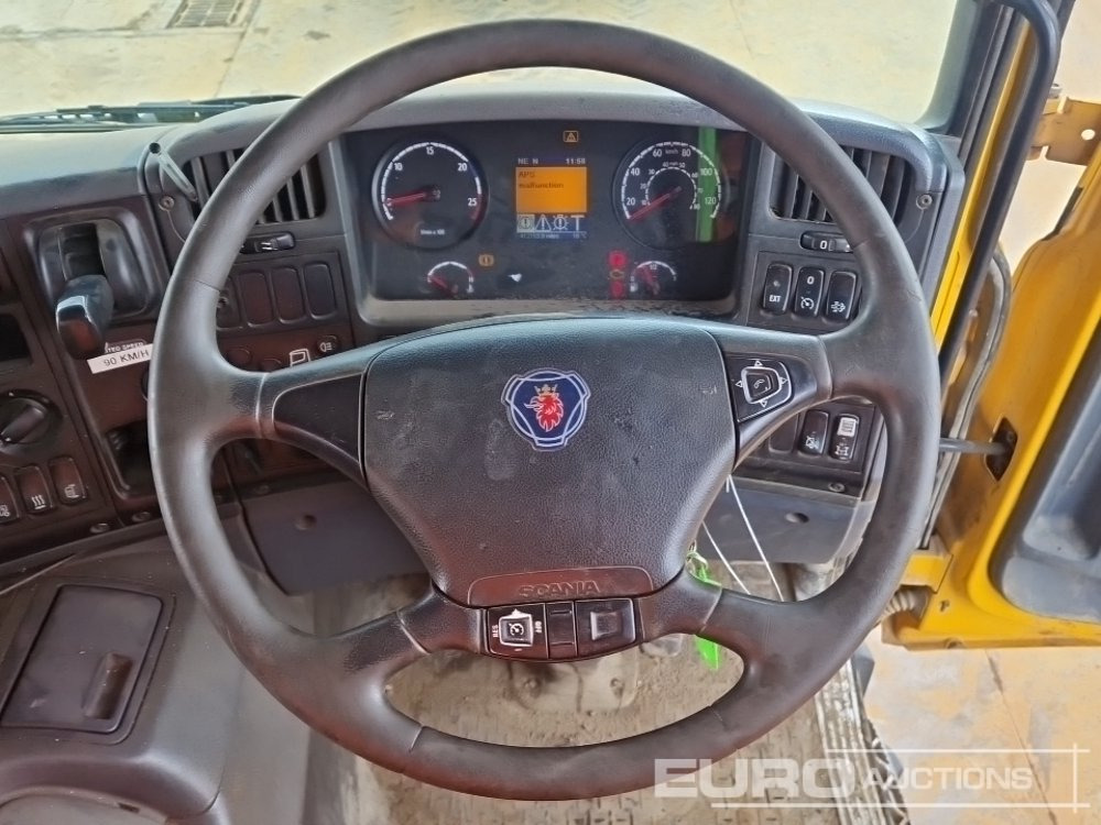Самосвал 2016 Scania P410: фото 32