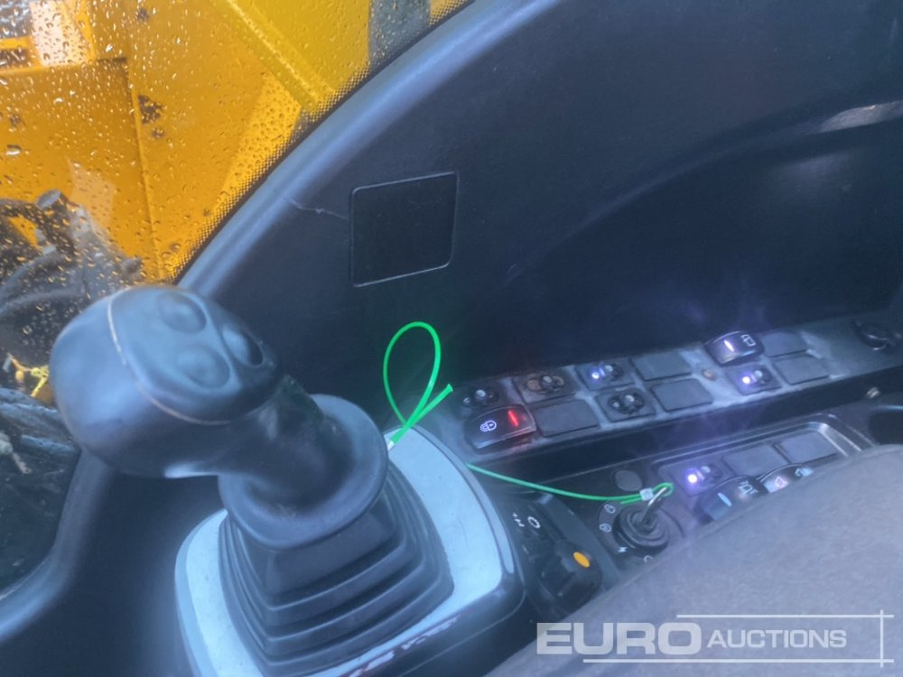 Гусеничный экскаватор 2017 JCB JS130LC: фото 30