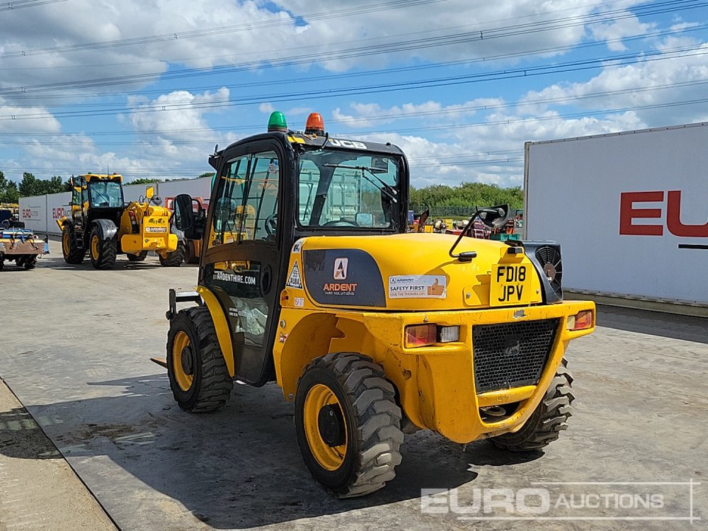 2018 JCB 520-40 - Телескопический погрузчик: фото 3 2018 JCB 520-40 - Телескопический погрузчик: фото 3