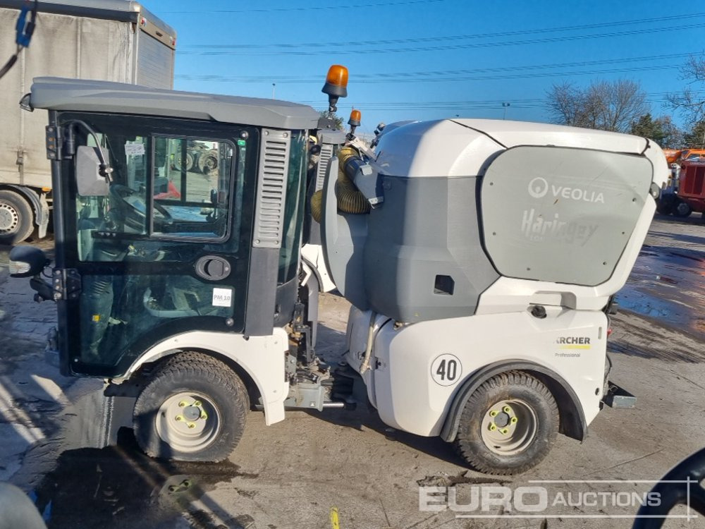 2018 Karcher Articulated Sweeper, Reverse Camera, A/C (Non Runner) - Подметально-уборочная машина: фото 2 2018 Karcher Articulated Sweeper, Reverse Camera, A/C (Non Runner) - Подметально-уборочная машина: фото 2