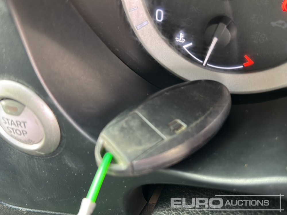 Пикап 2018 Nissan Navara: фото 40