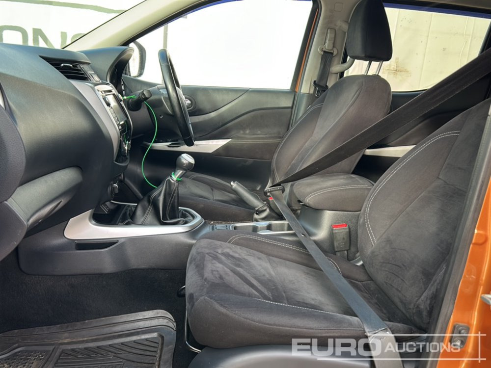 Пикап 2018 Nissan Navara: фото 29