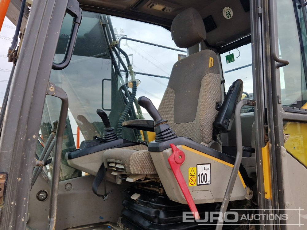 Гусеничный экскаватор 2018 Volvo EC140EL: фото 38