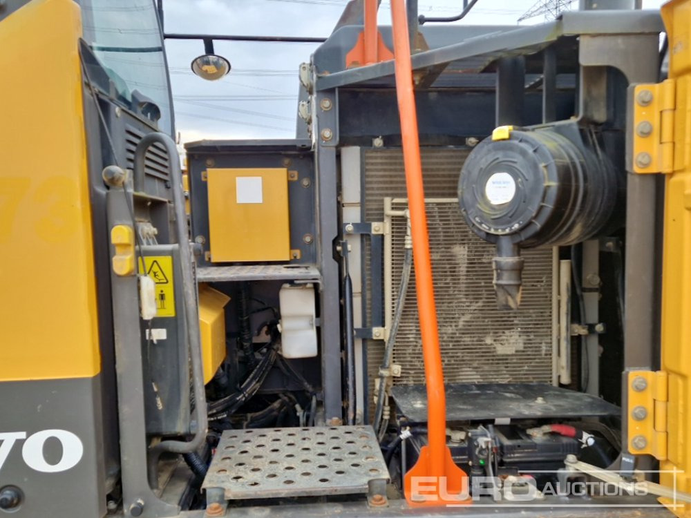 Гусеничный экскаватор 2018 Volvo EC140EL: фото 31