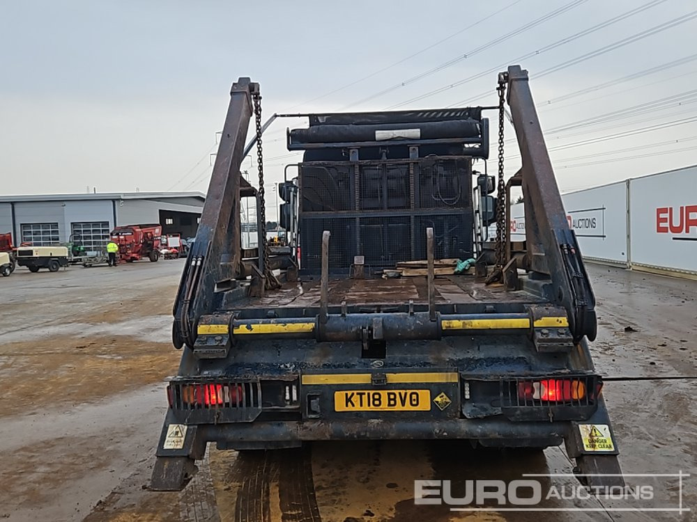 2018 Volvo FL210 - Портальный бункеровоз: фото 4 2018 Volvo FL210 - Портальный бункеровоз: фото 4