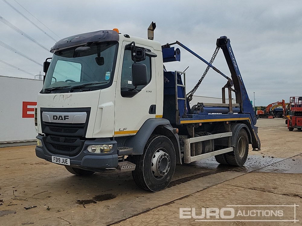 2019 DAF LF230 - Портальный бункеровоз: фото 1 2019 DAF LF230 - Портальный бункеровоз: фото 1