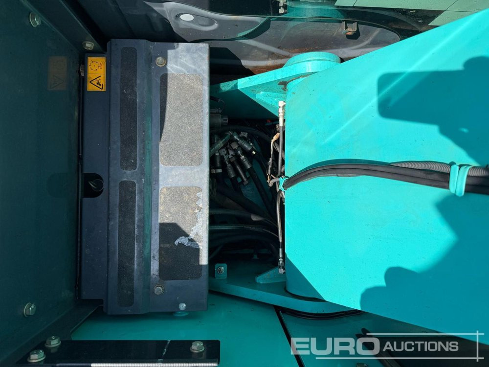 Гусеничный экскаватор 2019 Kobelco SK140SRLC-5: фото 33