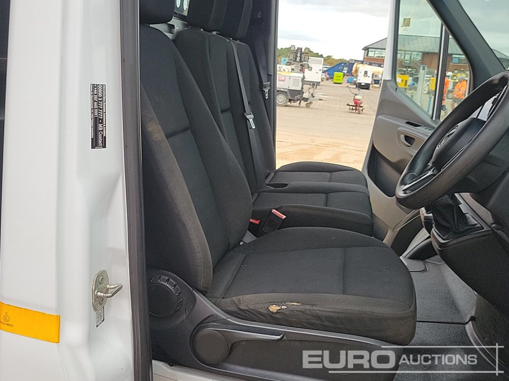 Малотоннажный бортовой грузовик 2019 Mercedes Sprinter 314: фото 26