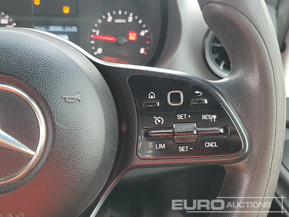 Малотоннажный бортовой грузовик 2019 Mercedes Sprinter 314: фото 32