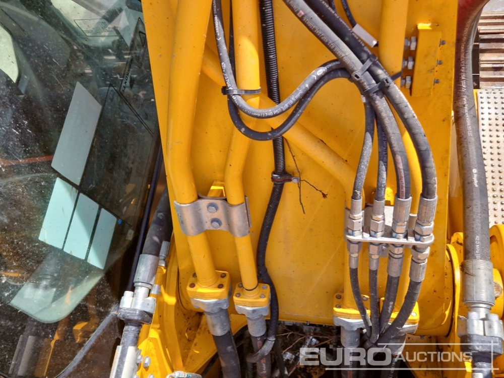 Гусеничный экскаватор 2020 JCB 220XL: фото 31