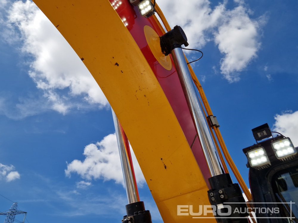 Гусеничный экскаватор 2020 JCB 220XL: фото 16