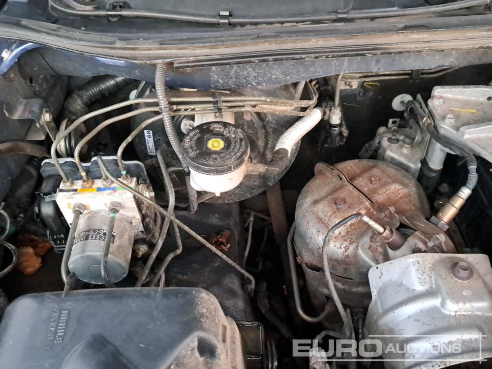 Пикап 2021 Isuzu D-Max: фото 40