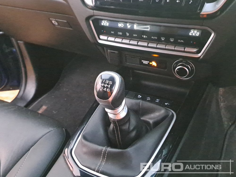 Пикап 2021 Isuzu D-Max: фото 35