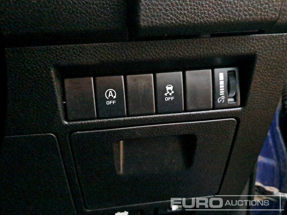 Пикап 2021 Isuzu D-Max: фото 37