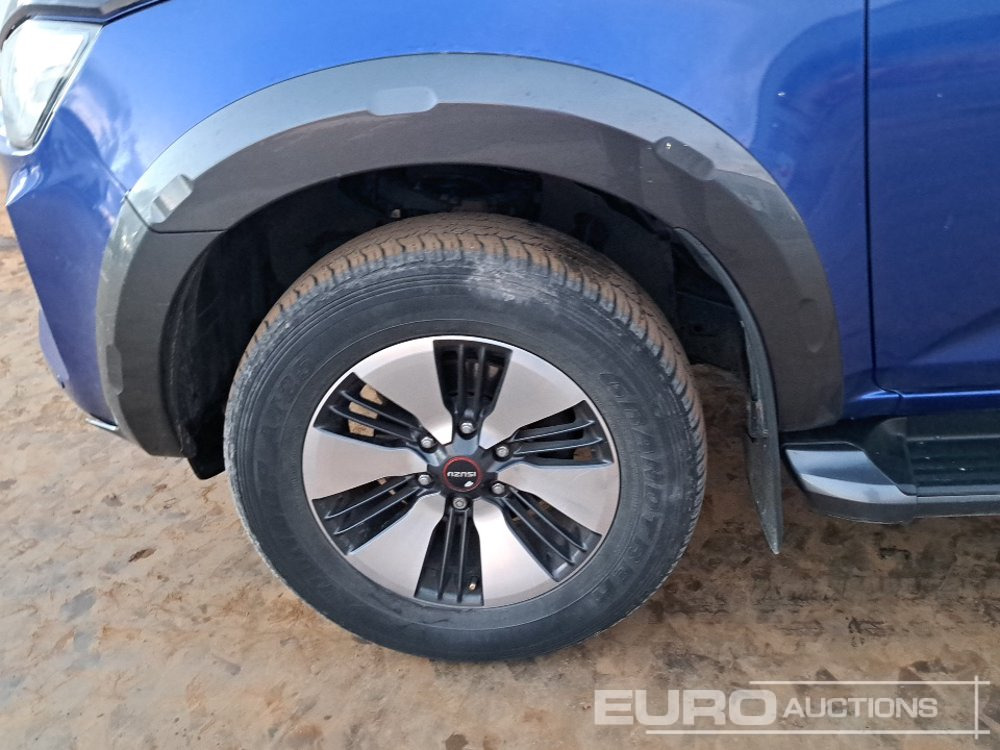 Пикап 2021 Isuzu D-Max: фото 9