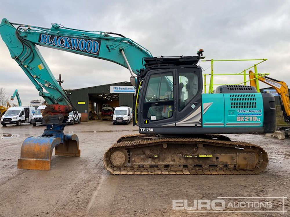 2021 Kobelco SK210LC-11 - Гусеничный экскаватор: фото 2 2021 Kobelco SK210LC-11 - Гусеничный экскаватор: фото 2