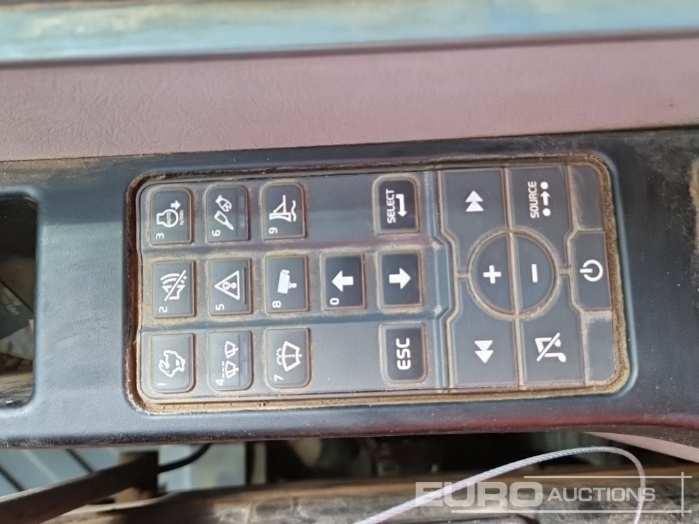 Мини-экскаватор 2021 Volvo ECR88D: фото 47