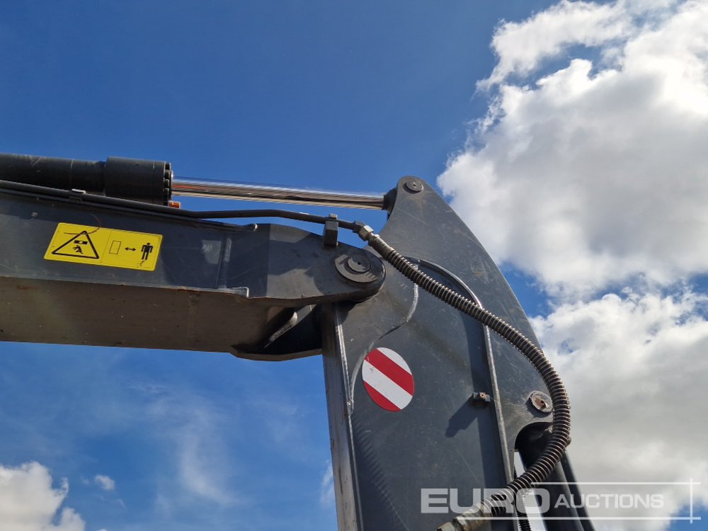 Мини-экскаватор 2021 Volvo ECR88D: фото 31