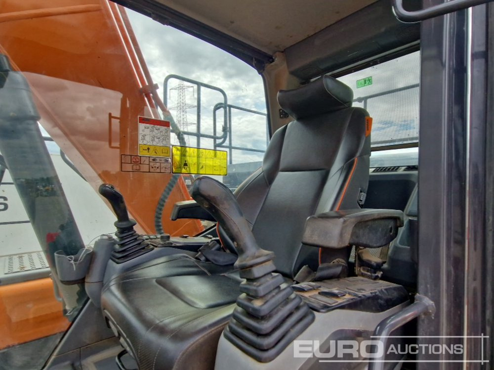 Гусеничный экскаватор 2022 Doosan DX140LC-7: фото 45