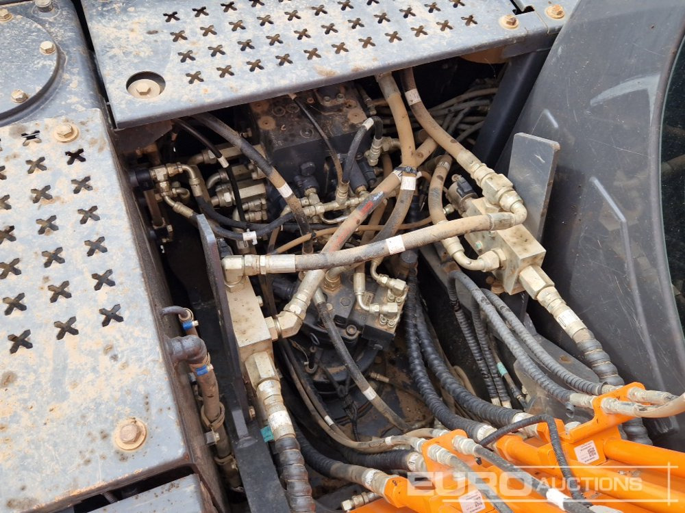 Гусеничный экскаватор 2022 Doosan DX140LC-7: фото 38