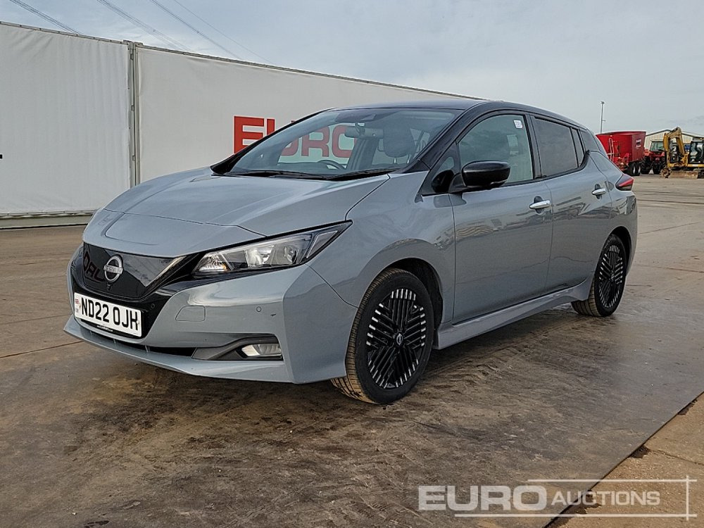 2022 Nissan Leaf - Легковой автомобиль: фото 1 2022 Nissan Leaf - Легковой автомобиль: фото 1