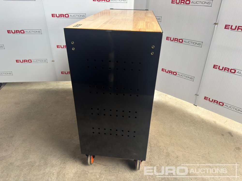 2025 Boss Wheeled Tool Trolley, 523pcs Tool Kit, Worktop (Black) - Оборудование для гаражей/ Мастерских: фото 4 2025 Boss Wheeled Tool Trolley, 523pcs Tool Kit, Worktop (Black) - Оборудование для гаражей/ Мастерских: фото 4