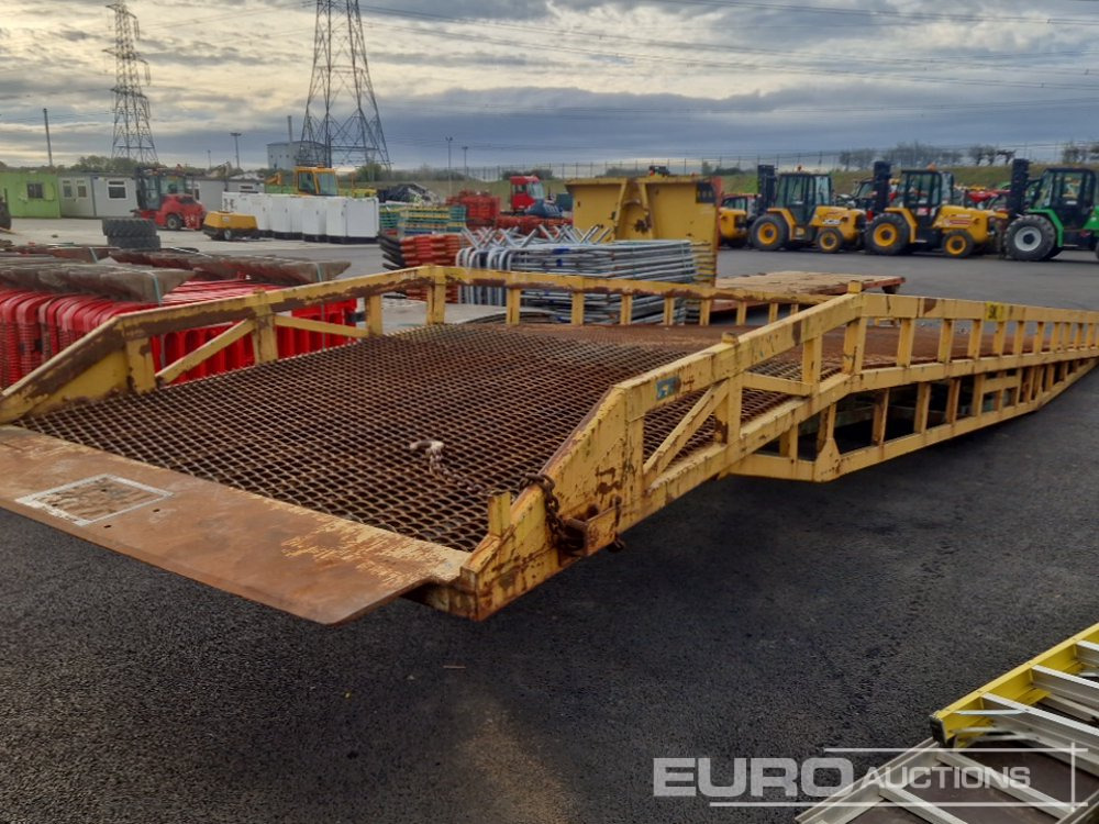 7' Loading Ramp - Погрузочная рампа: фото 1 7' Loading Ramp - Погрузочная рампа: фото 1