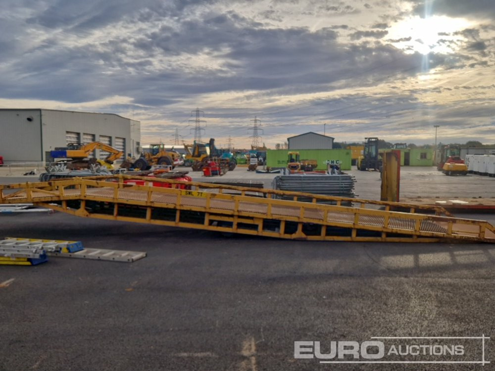 7' Loading Ramp - Погрузочная рампа: фото 2 7' Loading Ramp - Погрузочная рампа: фото 2