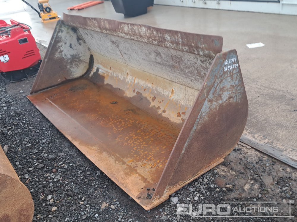96" Front Loader Bucket to suit Manitou Telehandler - Ковш: фото 1 96" Front Loader Bucket to suit Manitou Telehandler - Ковш: фото 1