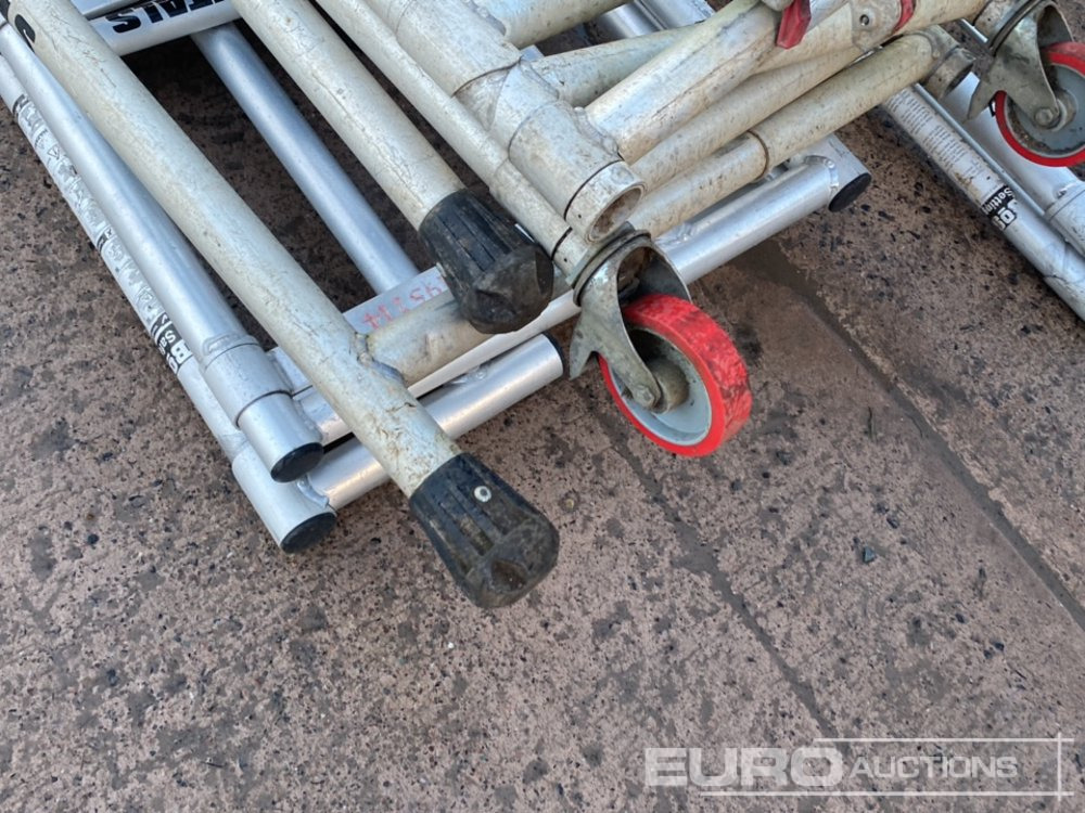 Aluminium Podiium Scaffolding Towers (3 of) - Строительное оборудование: фото 5 Aluminium Podiium Scaffolding Towers (3 of) - Строительное оборудование: фото 5