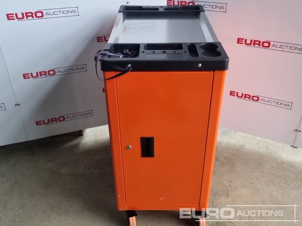 Boss Wheeled Tool Cart with 258pc Tools (Orange) - Оборудование для гаражей/ Мастерских: фото 2 Boss Wheeled Tool Cart with 258pc Tools (Orange) - Оборудование для гаражей/ Мастерских: фото 2