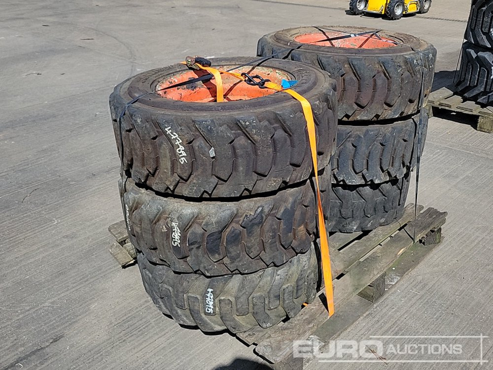 Carlisle 10-16.5 NHS Tyre & Rim (6 of) - Шина: фото 1 Carlisle 10-16.5 NHS Tyre & Rim (6 of) - Шина: фото 1