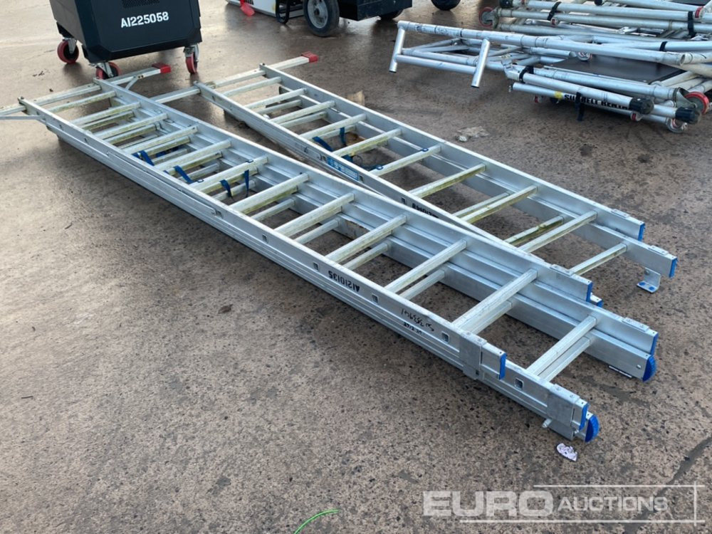 Double & Triple Extension Ladder (2 of) - Строительное оборудование: фото 4 Double & Triple Extension Ladder (2 of) - Строительное оборудование: фото 4