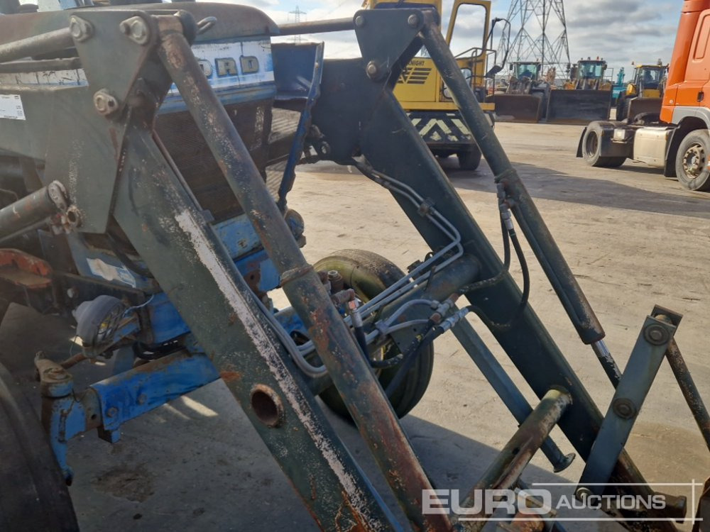 Трактор Ford 7700: фото 12