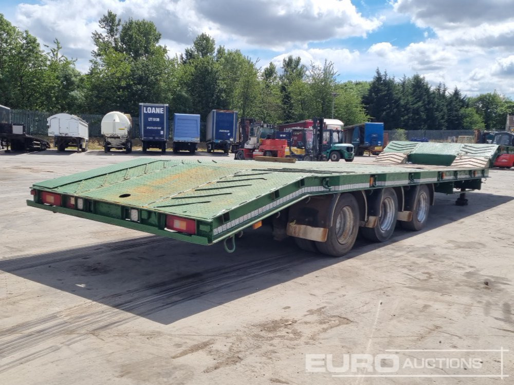 General Trailers Tri Axle Step Frame Low Loader Trailer - Низкорамный полуприцеп: фото 5 General Trailers Tri Axle Step Frame Low Loader Trailer - Низкорамный полуприцеп: фото 5