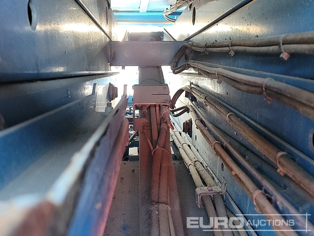 Ножничный подъемник Genie GS2632: фото 21 Ножничный подъемник Genie GS2632: фото 21