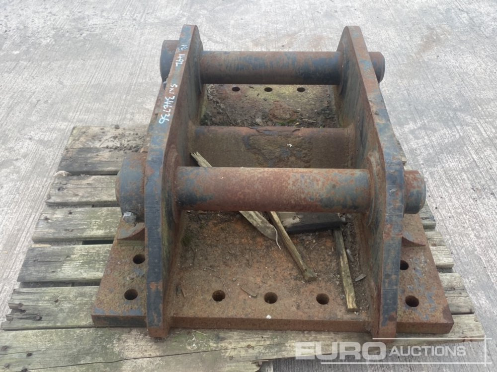 Hammer Headstock 110mm Pin to suit 50 Ton Excavator - Гидромолот: фото 4 Hammer Headstock 110mm Pin to suit 50 Ton Excavator - Гидромолот: фото 4