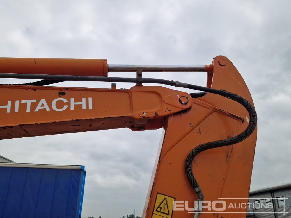 Мини-экскаватор Hitachi ZX30 CLR: фото 31