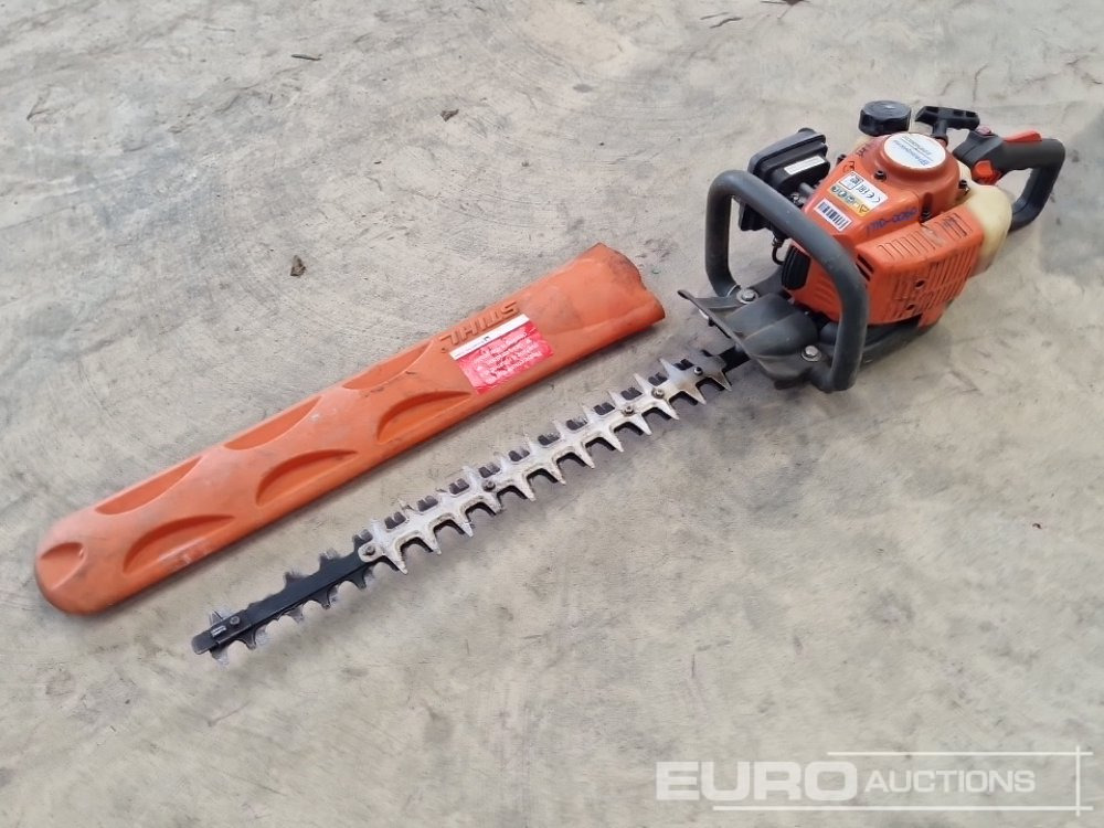 Husqvarna 226HD60S Petrol Hedge Trimmer - Строительное оборудование: фото 1 Husqvarna 226HD60S Petrol Hedge Trimmer - Строительное оборудование: фото 1