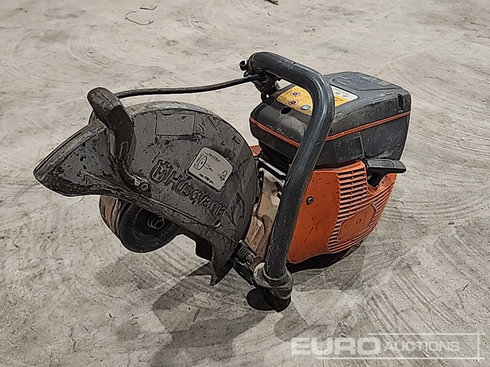 Husqvarna Petrol Con Saw - Асфальтоукладочная техника: фото 1 Husqvarna Petrol Con Saw - Асфальтоукладочная техника: фото 1
