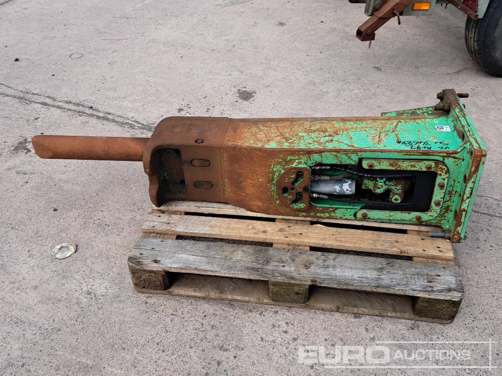 Hydraulic Breaker to suit 13 Ton Excavator - Гидромолот: фото 2 Hydraulic Breaker to suit 13 Ton Excavator - Гидромолот: фото 2